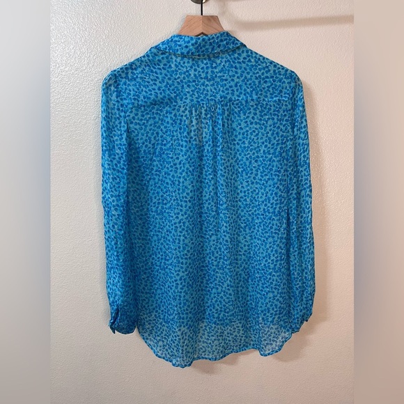 Diane Von Furstenberg 100% Silk Lorelei Top Blue Button Blouse 4 - Picture 6 of 8